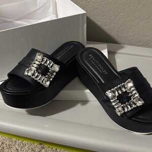 BeautiSoles Black Platform Sandals with Embellishments